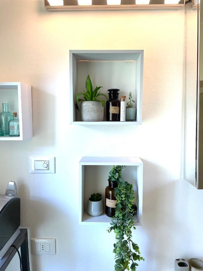Carly'S Rooms Torbole Sul Garda ภายนอก รูปภาพ