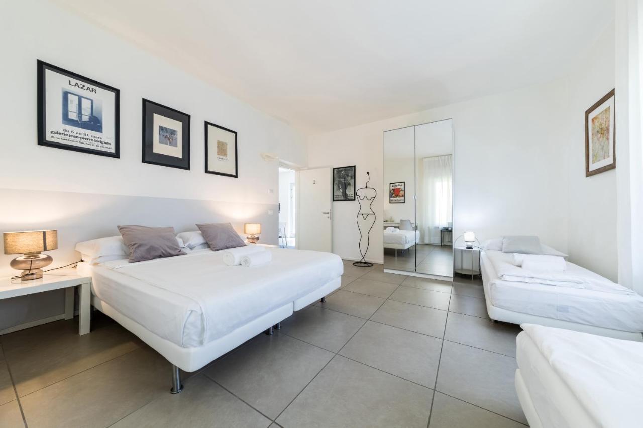 Carly'S Rooms Torbole Sul Garda ภายนอก รูปภาพ
