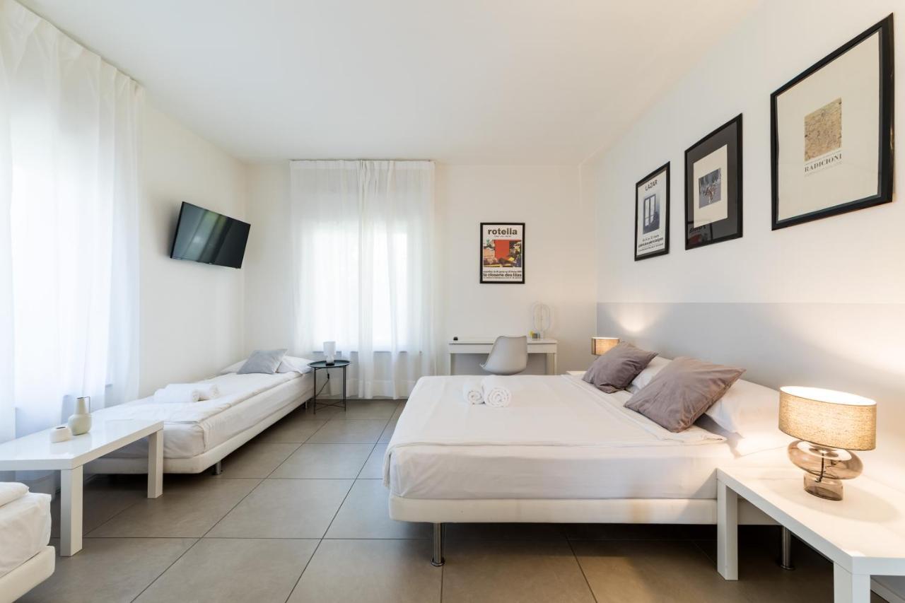 Carly'S Rooms Torbole Sul Garda ภายนอก รูปภาพ