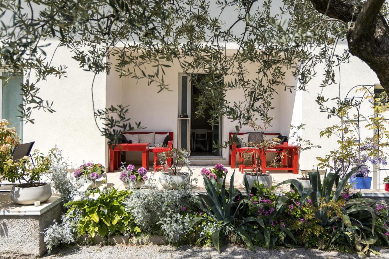 Carly'S Rooms Torbole Sul Garda ภายนอก รูปภาพ