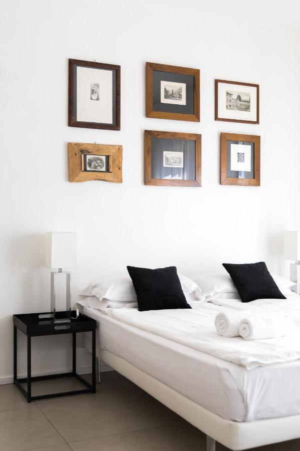 Carly'S Rooms Torbole Sul Garda ภายนอก รูปภาพ